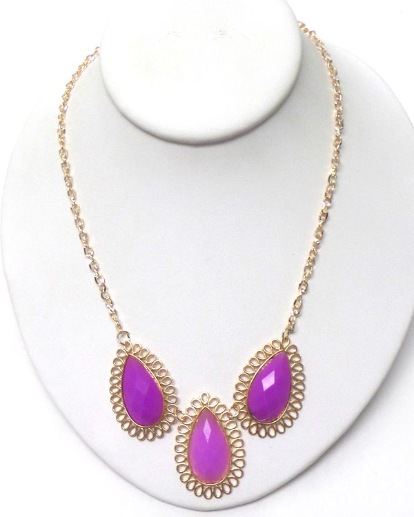 Triple teardrop stone link necklace