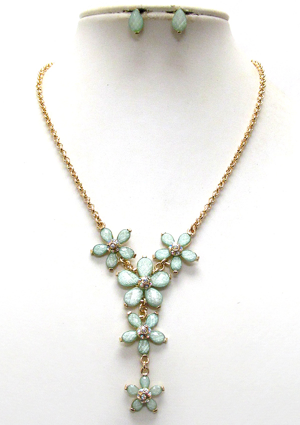 Crystal and facet acrylic stone multi flower link y shape necklace earring set