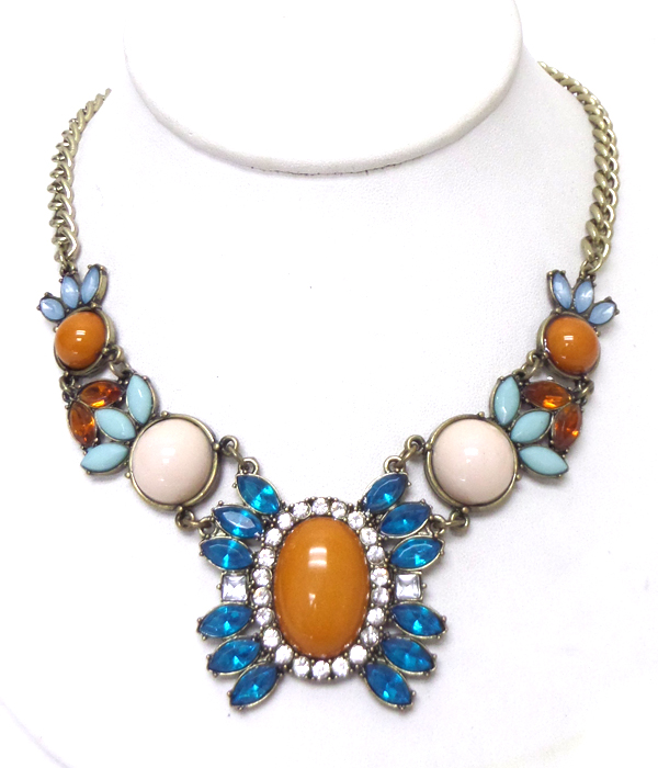 Multi stones with crystals necklace set