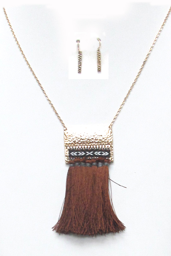 BOHO STYLE TASSEL DROP NECKLACE SET