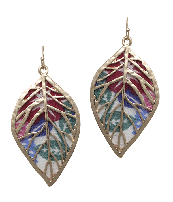 Metal filigree and printed fabric leaf earring
