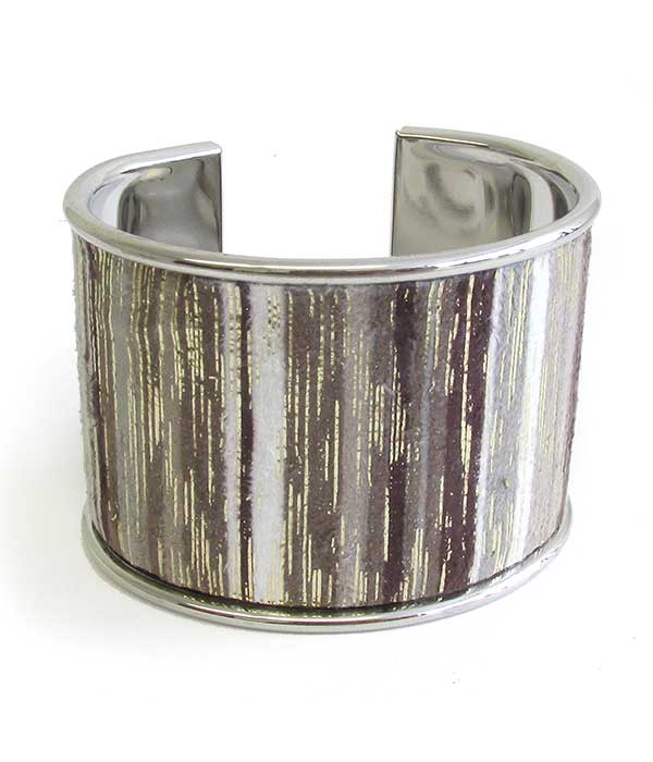 WESTERN STYLE CORK WIDE BANGLE BRACELET