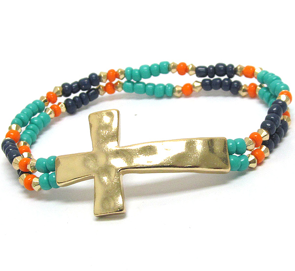 Hammered cross and seed bead double strtch bracelet