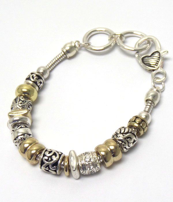 Pandora style metal filigree multi ring link bracelet