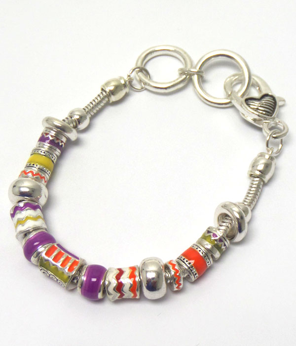 Pandora style metal filigree and epoxy multi ring link bracelet