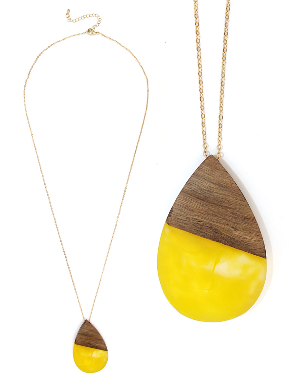 RESIN AND WOOD TEARDROP PENDANT LONG NECKLACE