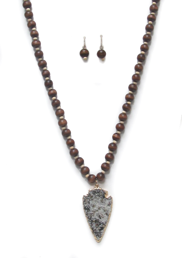 Wood type beads with stone drop necklace set