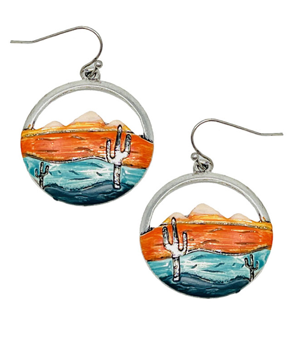 Western theme landscaple disc earring - desert and cactus