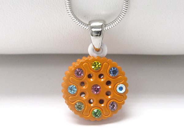 WHITEGOLD PLATING AND METAL EPOXY CRYSTAL STUD MINIATURE COOKIE PENDANT NECKLACE