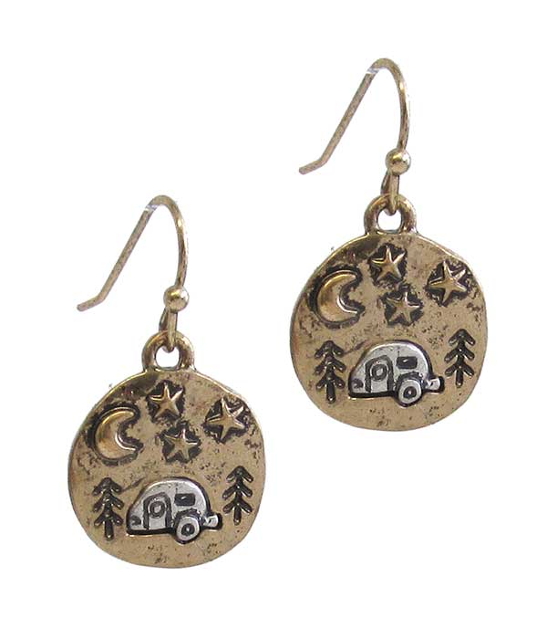 HAPPY CAMPER THEME DISC EARRING