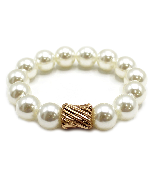 CHUNKY PEARL STRETCH BRACELET