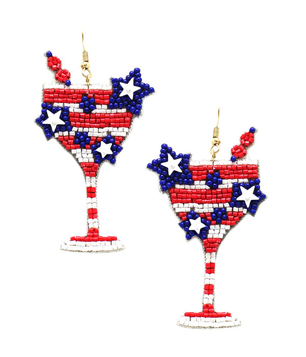 HANDMADE MULTI SEEDBEAD PATRIOTIC AMERICAN FLAG THEME EARRING - COCKTAIL