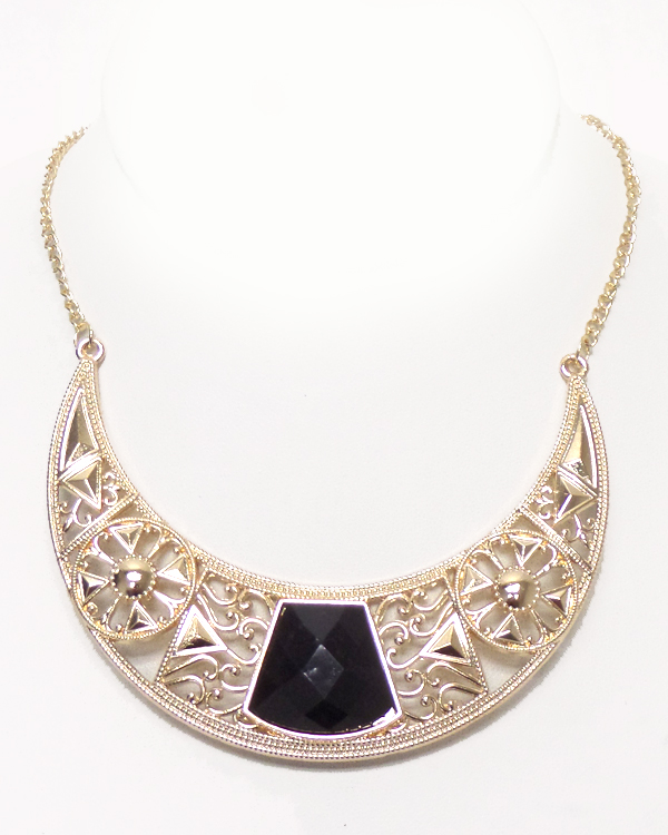 Bib style metal texture with stone center necklace 