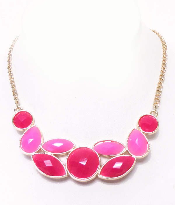 Multi shape acrylic stones necklace 