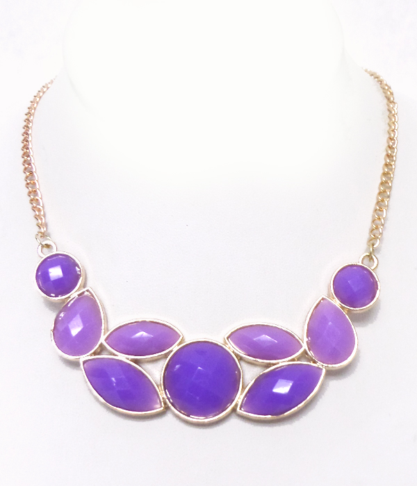 Multi shape acrylic stones necklace 