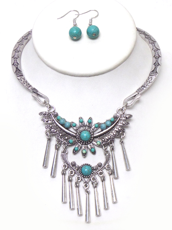 Vintage metal casting turquoise stone necklace set