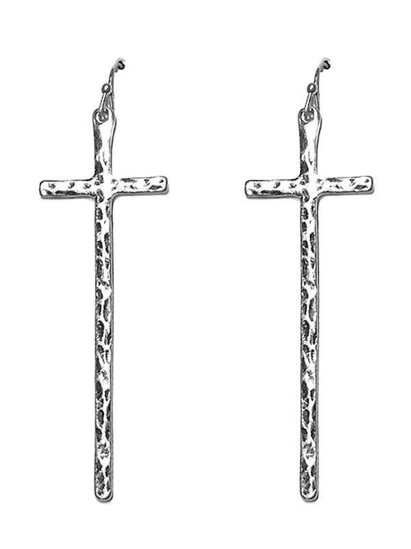 HAMMERED METAL CROSS EARRING