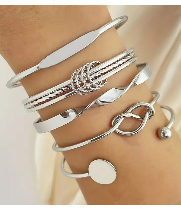 Multi metal bangle stackable bracelet set