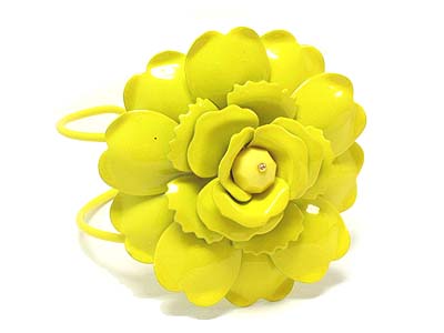 Pastel tone large flower bangle bracelet