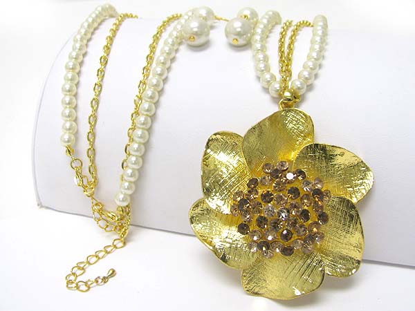 Crystal stud scratch meta lflower pendant pearl and metal chain long necklace set