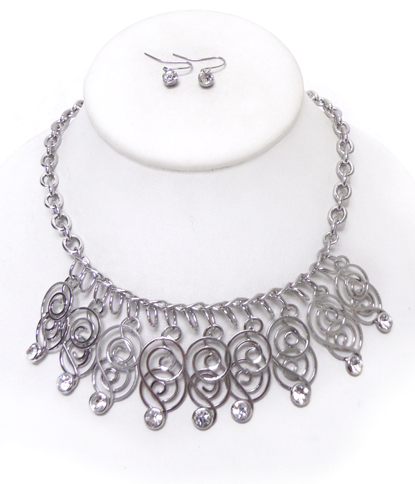 MULTI CRYSTAL AND SWIRL WIRE DROP NECKLACE SET