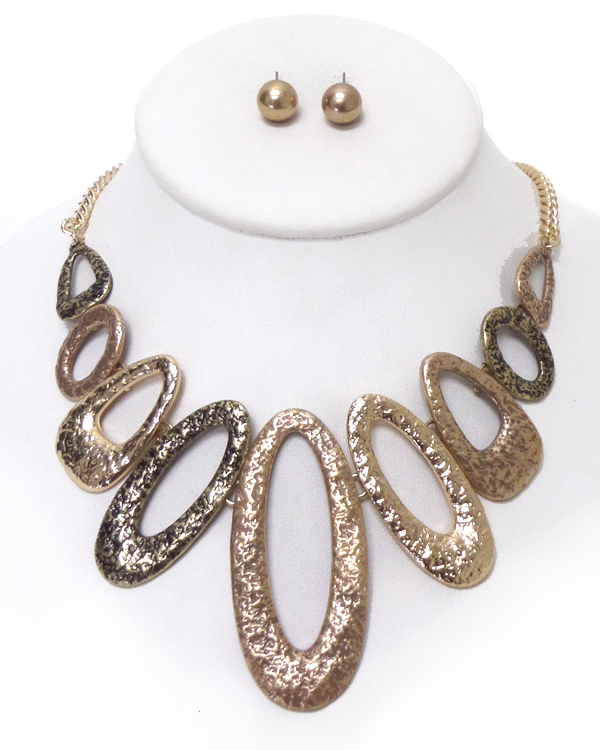 Hammered multi oval link necklace set