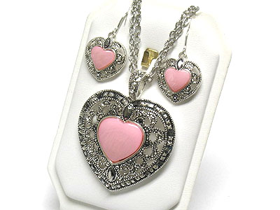 Marcasite look heart pendant neckalce and earring set