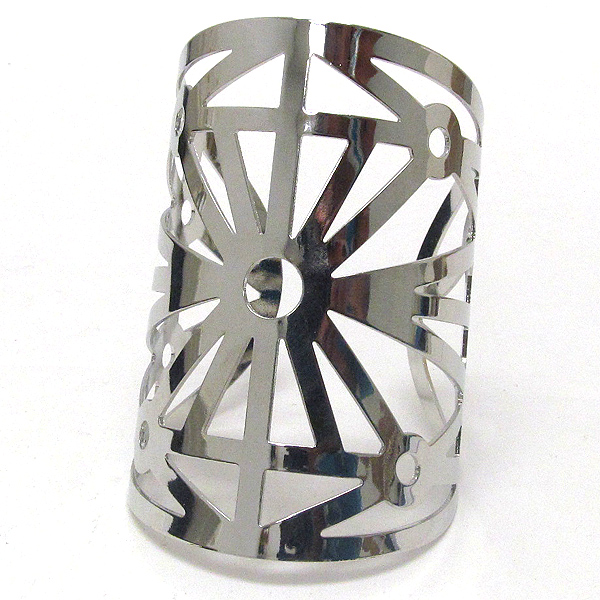Multi trianglar cut wide metal cuff bracelet