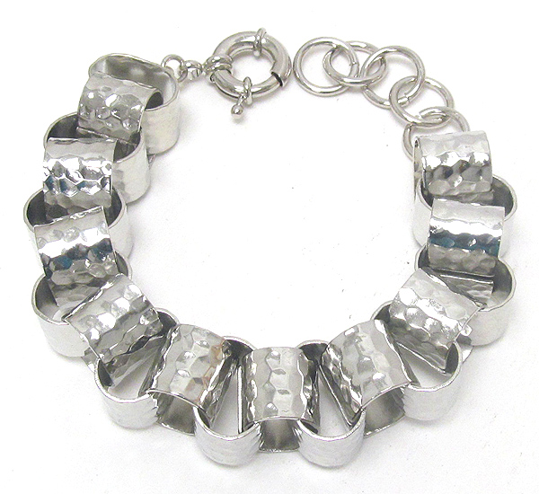 Multi hammered metal tube link toggle bracelet