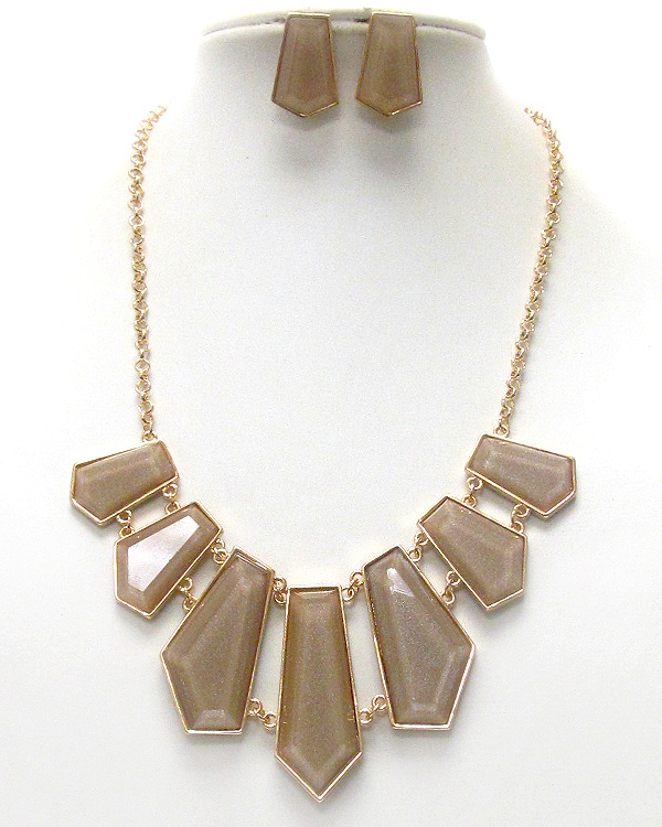 Multi facet arrowhead link drop necklace earring set