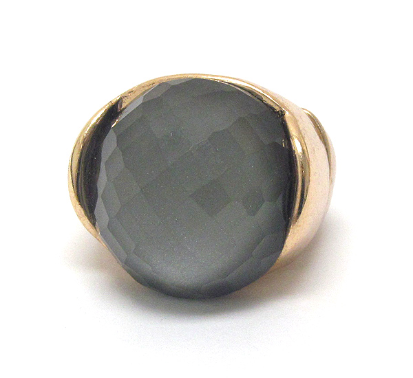 Facet acrylic dome stone stretch ring