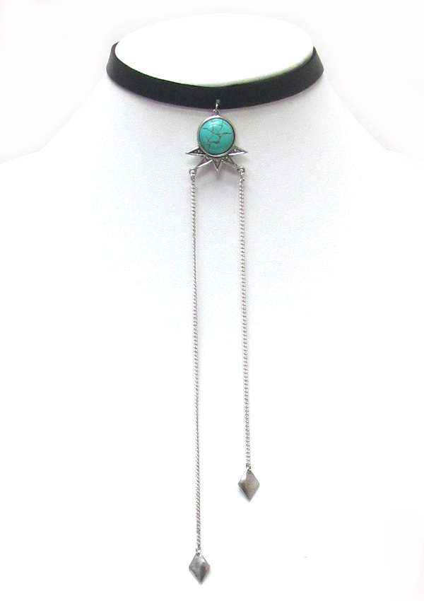 Turquoise stone choker necklace