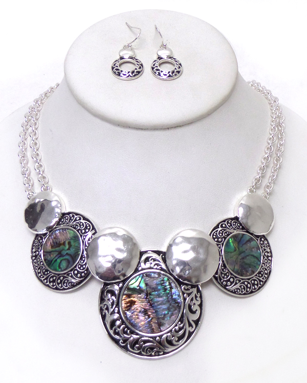 Ablone stone tailored design necklace set