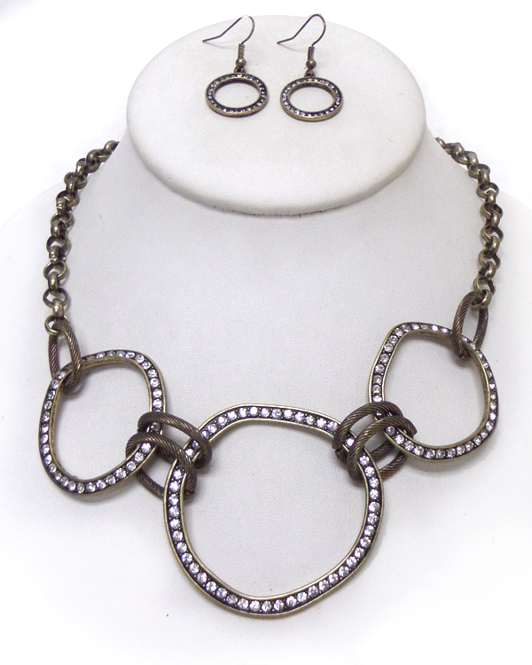 3 large cirlce links with crystal chain necklace set 
