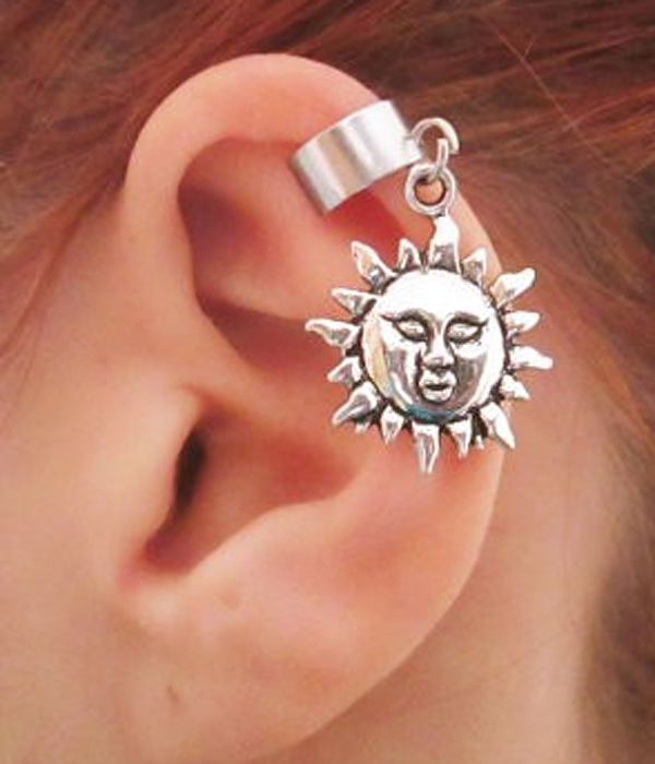 Sun dangle ear clip