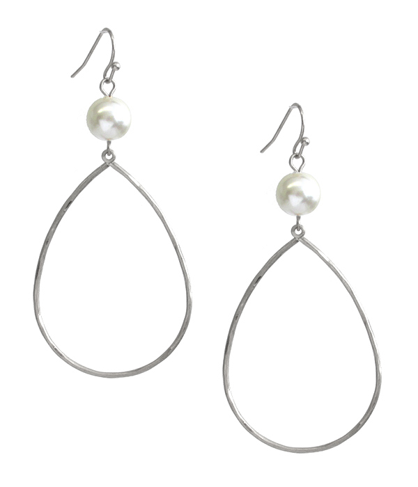 Pearl and wire teardrop earring