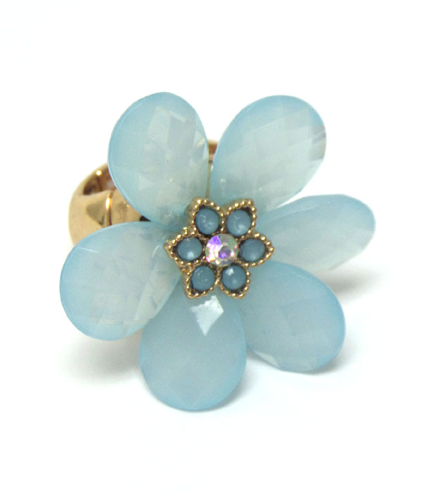 Crystal center flower stretch ring