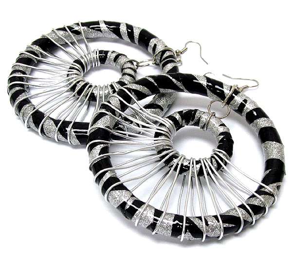 Animal print double hoop and wire link earring - hoops
