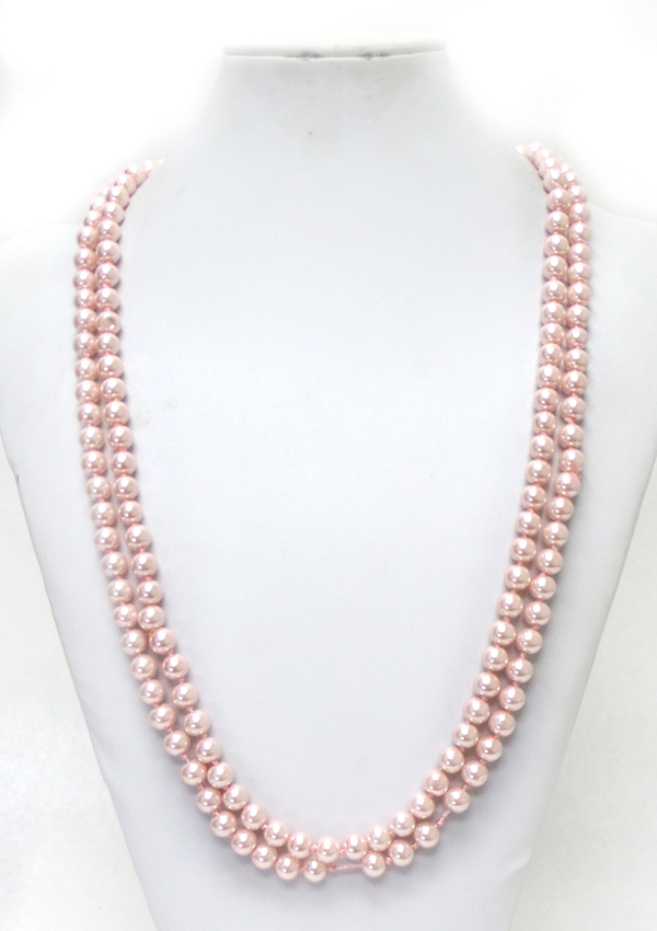 Two layer pearl necklace