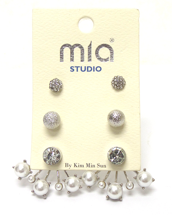 SET OF THREE PEARL AND METALS EARRINGS