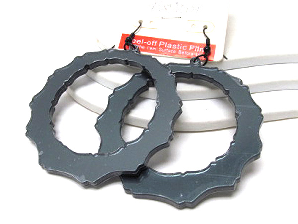 Basketball wives inspired acrylic bamboo shape hoop earring - hoops