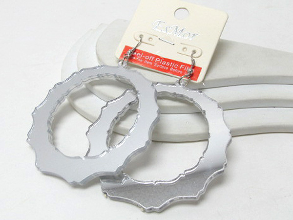 Basketball wives inspired acrylic bamboo shape hoop earring - hoops