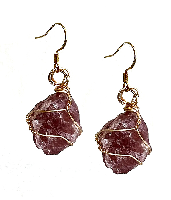 Raw semi precious stone earring - strawberry quartz