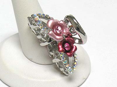 Flower and crystal deco small hair claw