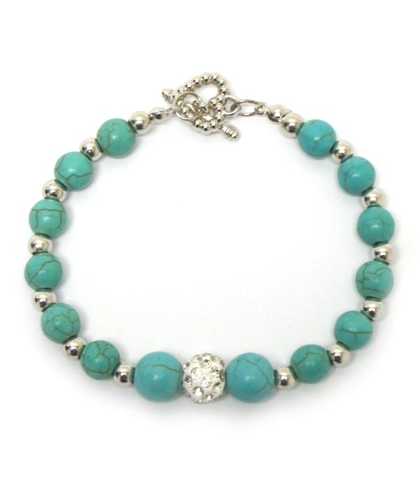Turquoise link toggle bracelet