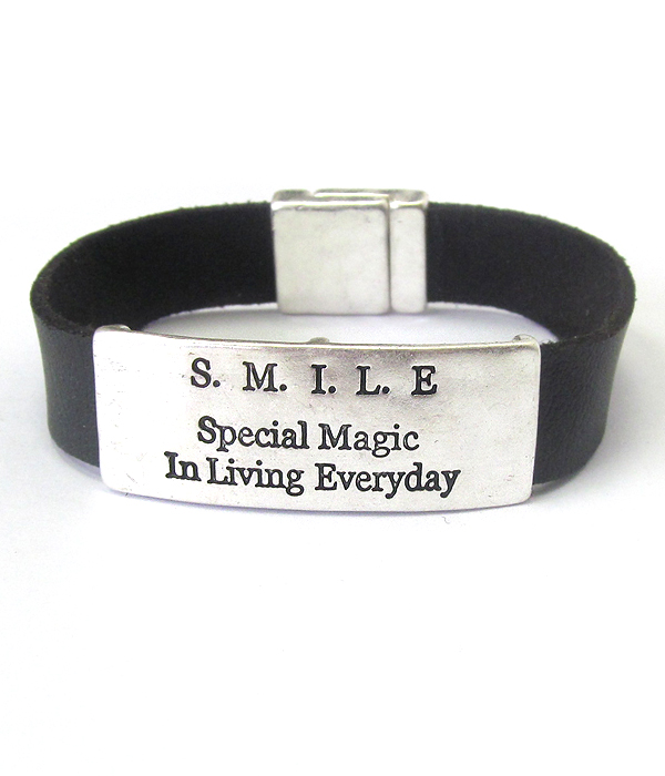 Inspiration message plate and leather band magnetic bracelet - smile