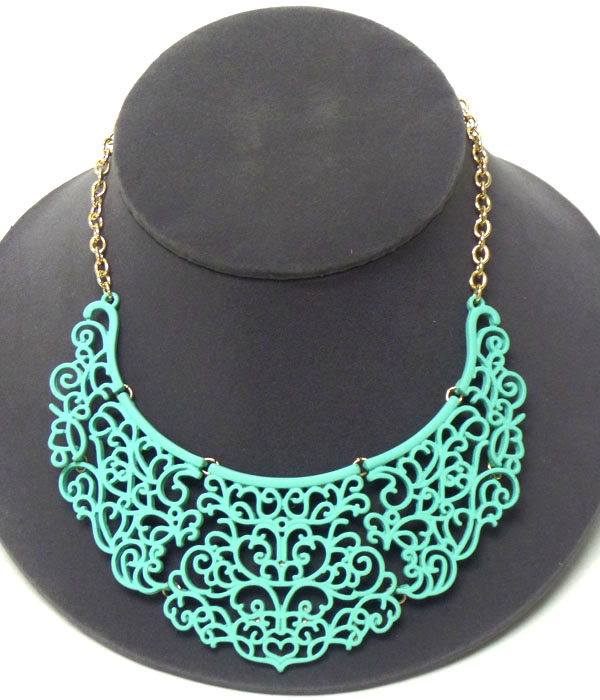 Metal filigree folkloric pattern statement necklace