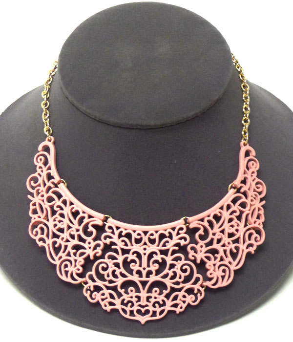 Metal filigree folkloric pattern statement necklace