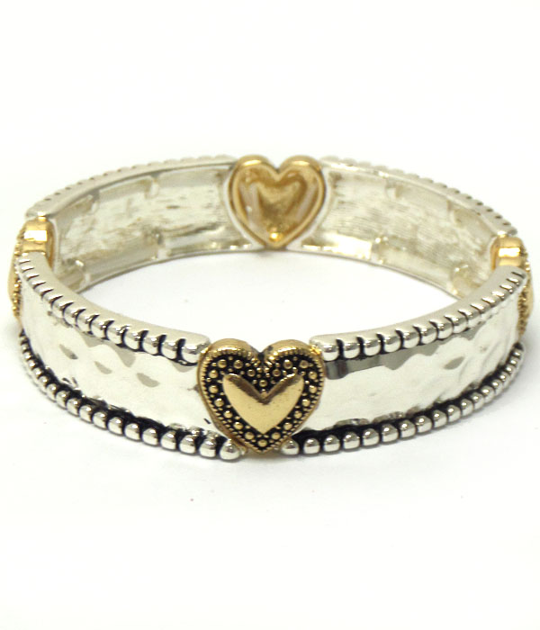Textured and hammered heart stretch bracelet