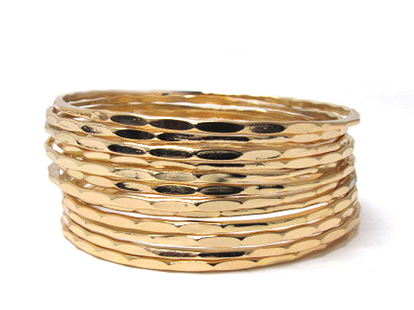 MULTI METAL ARCHITECTURAL STYLE BANGLE BRACELET